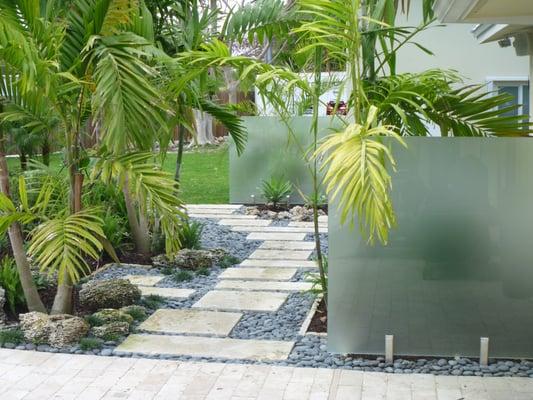 Miami modern garden path