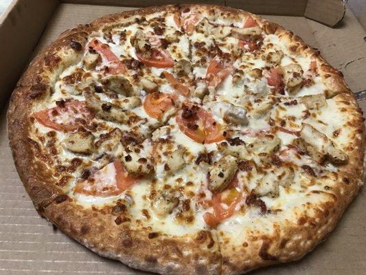 chicken bacon ranch pizza