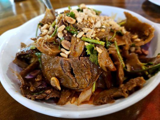 Spicy tripe and beef starter