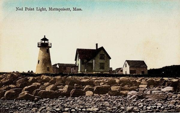 A marvelous old postcard showing how the light was set up a long while back.