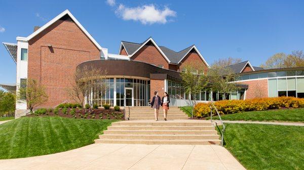 The Root Building is home to Fay's Lower School (grades 3-6) and Upper School (grades 7-9).