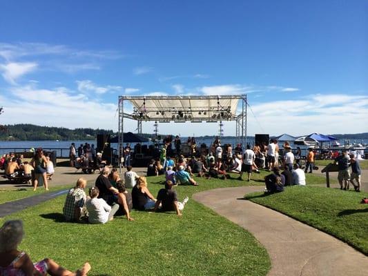 Main Stage right on the Water