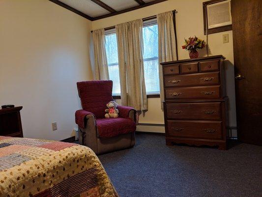 Fully furnished rooms