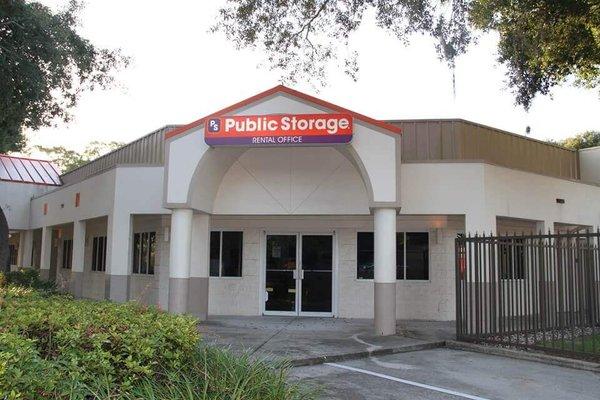 Public Storage