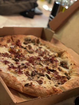 Bacon , mushroom and honey pizza