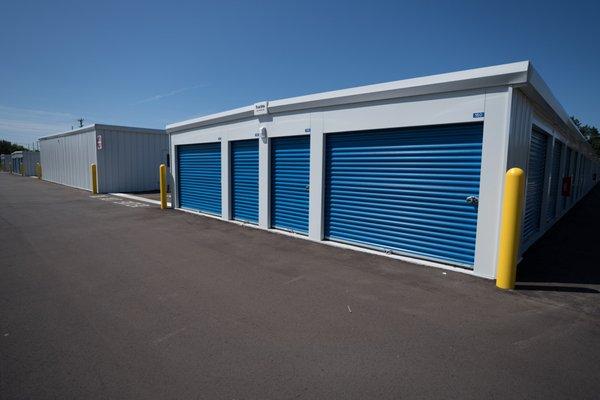 Look Self Storage Highland
500 N Milford rd. Highland Mi 48357
(734) 627-6900
Rent or reserve 24/7 online or at our in store KIOSK.