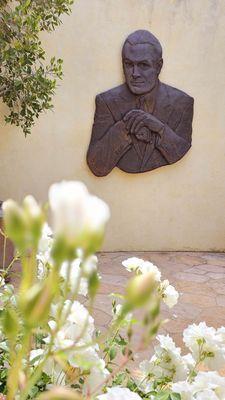 Bob Hope Memorial Garden