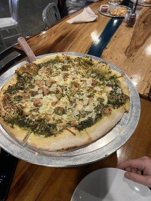 Chicken Pesto pizza