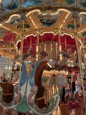 20+ years old carousel  Amazing to see this still run :D