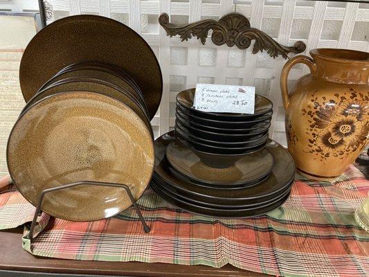 Great sets of every day dinnerware.