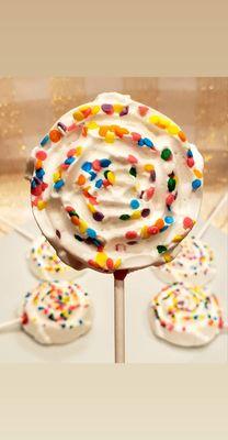 Homemade marshmallow pop