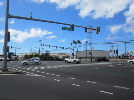 The landmark intersection of Alakawa and Nimitz. Travel East bound on Nimitz towards Diamond Head.