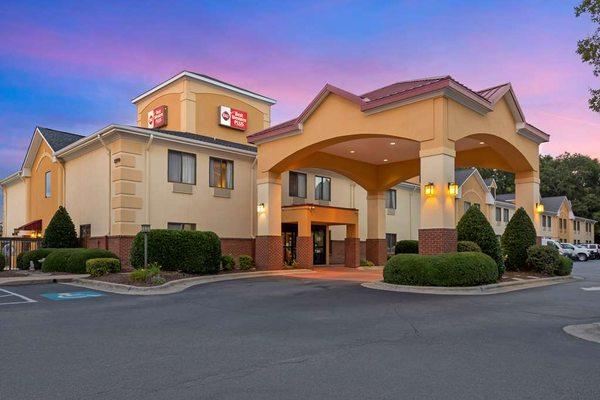 Best Western Plus Suites-Greenville