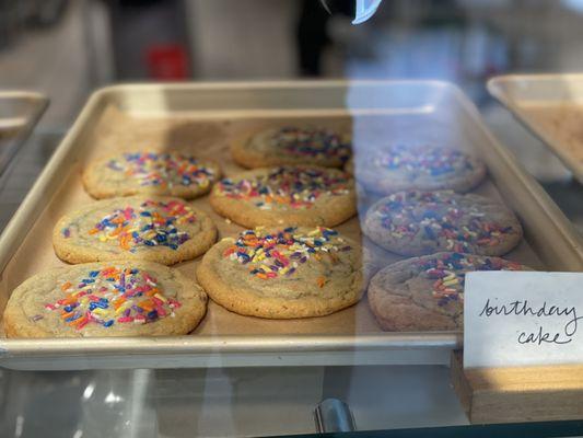 Birthday cake cookies!