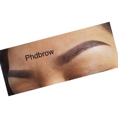 Ombré eyebrows for oily skin!