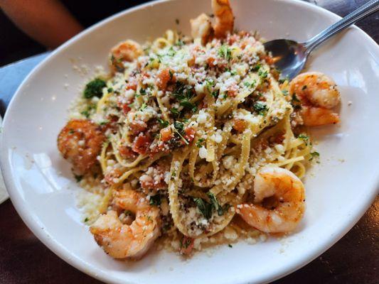 shrimp linguini