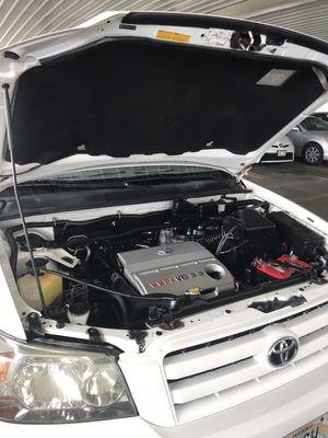 Engine after cleaning 2004 Toyota Highlander.