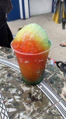 Shaved ice rainbow