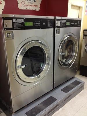 Maytag Laundromat