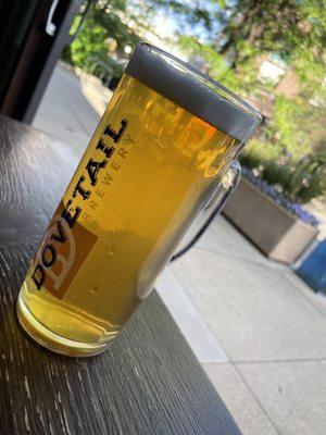 Dovetail Lager