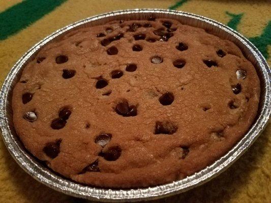 Chocolate chip cookie