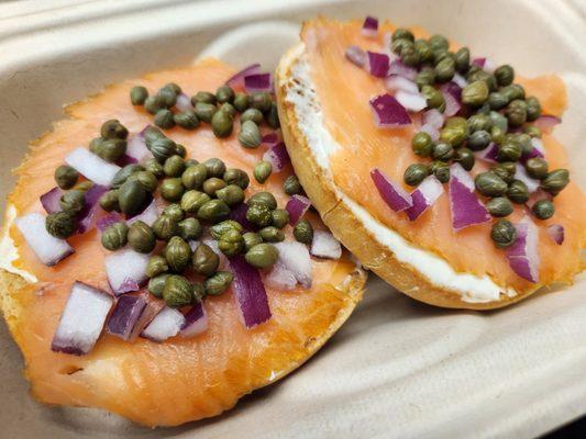 Lox bagel