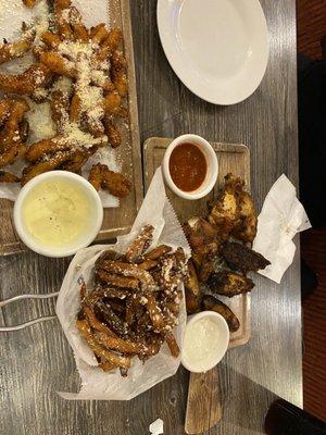 Zucchini fries (amazing), wings (ok) and truffle fries