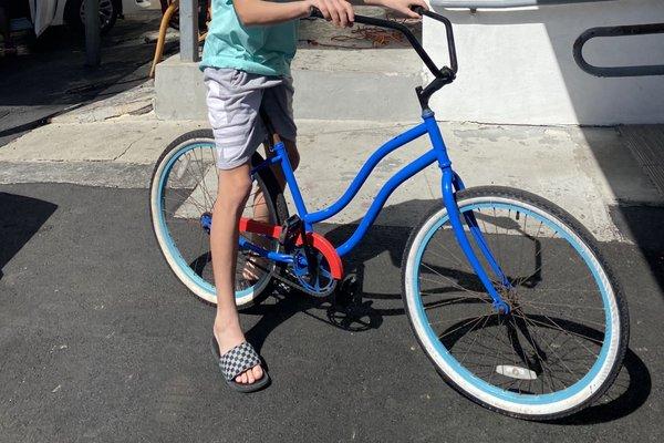 Ancient beach bike they claim my son did $83 worth of damage too bike isn't even worth what I paid to rent it for 6 hours.