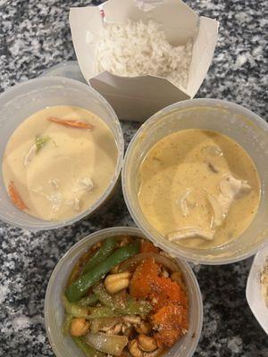 Tom Kha soup, Massaman Curry, Cashew Chicken