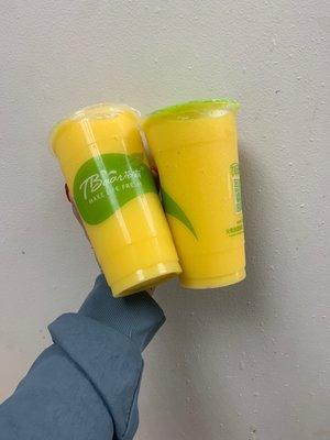 Mango orange smoothie