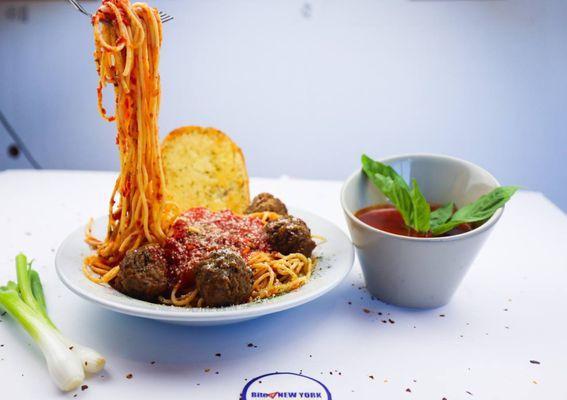 Pasta Marinara with meatballs