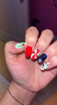 Holiday nails