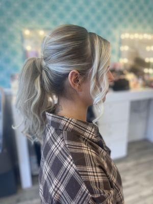 Updo pony