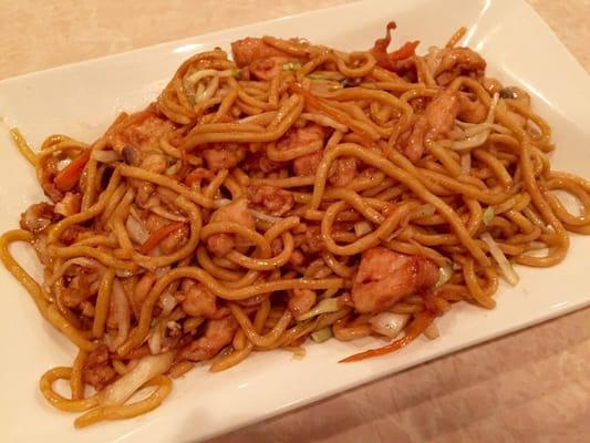 Chicken Lo Mein