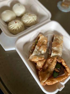 Sesame bun Salted egg bun Beef and onion bun Egg and mushroom bun Beef roll