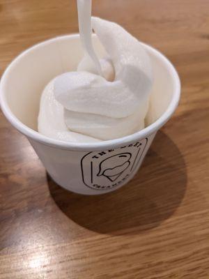 Vanilla (coconut) soft serve