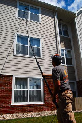 Large Commercial Building Cleaning