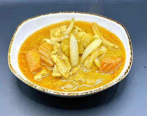 Yellow Curry served with rice (Vegan option)