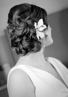 Hair and Makeup for Chicagoland Brides
 Hair by Maritza Buelvas, Makeup by Milian Bonillo