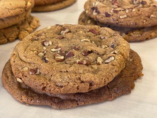 Busta-Nut: Butter pecan cookie