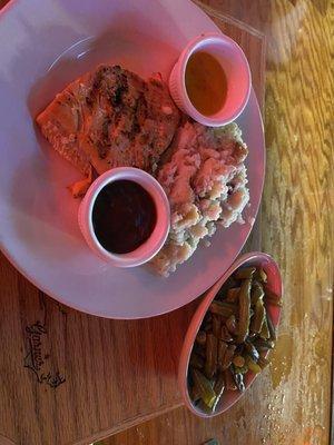 Grilled Salmon w/ mashed potatoes and gravy with green beans