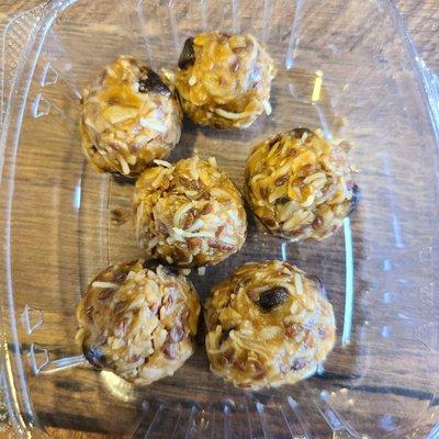 Chocolate Chip Coconut Bites are good!! Can't taste the coconut, yay!! Lol