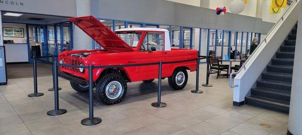 69 Ford Bronco