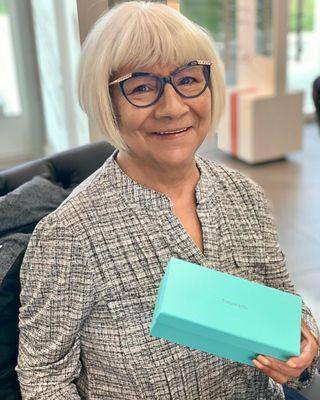 Juana looks fabulous in her new Tiffany glasses!!