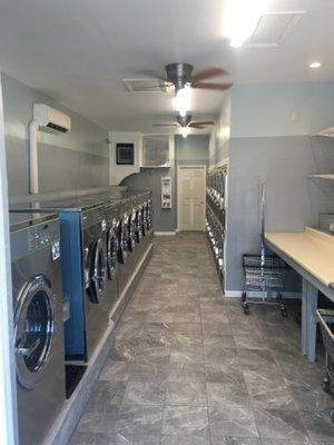 New look laundromat