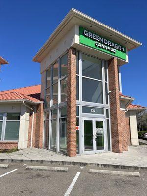 Green Dragon Cannabis Dispensary St Petersburg exterior