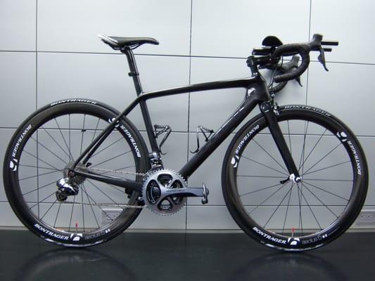 Trek Madone 7.9 Di2 with U5 Vapor Coat