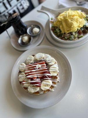 Veggie skillet and cinnabun pancakes