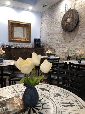 Table and drink area in the Tea Room.