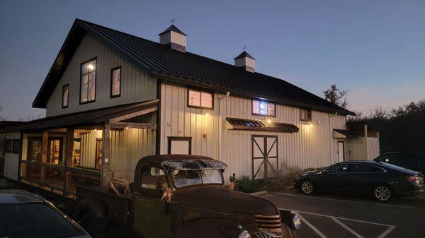 Barn-B-Que Smokehouse.